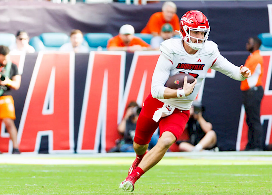 Louisville Cardinals Football vs. Kentucky Wildcats Football